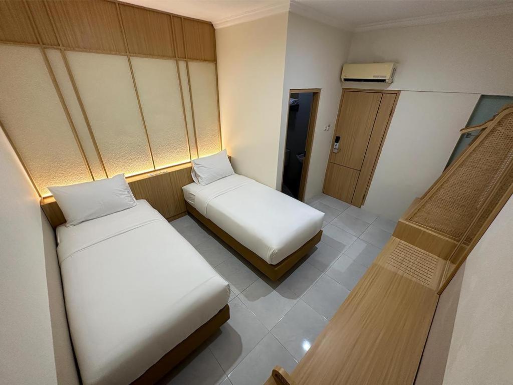 Hotel Masri Living By Daphna International Yogyakarta Esterno foto