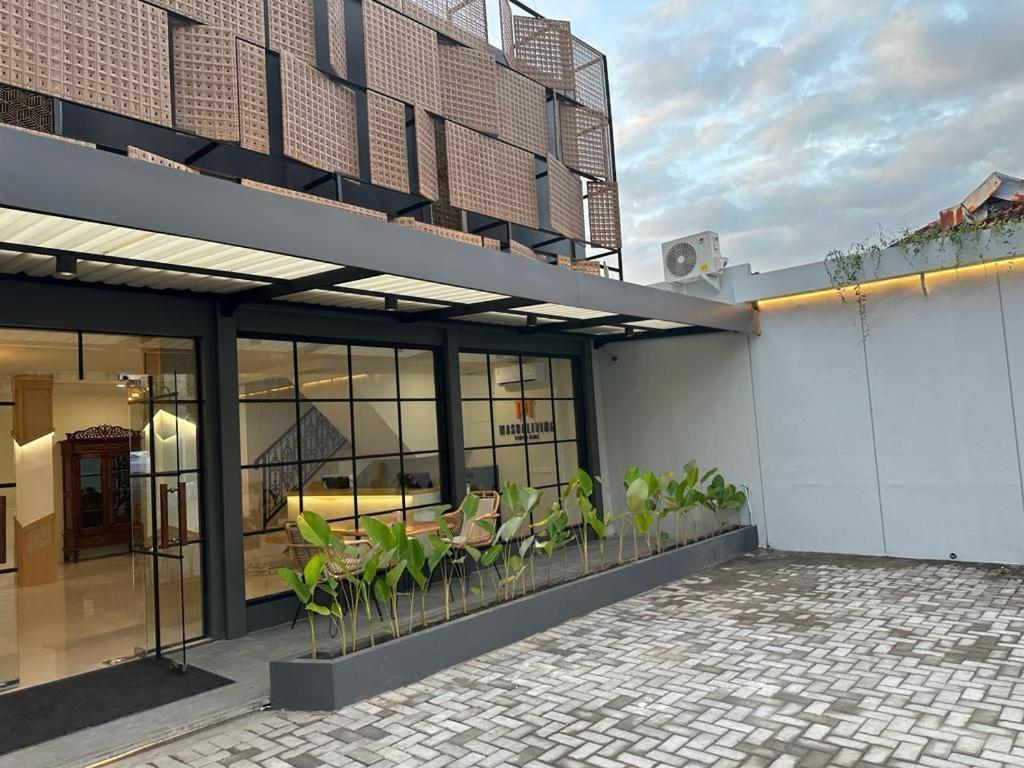Hotel Masri Living By Daphna International Yogyakarta Esterno foto